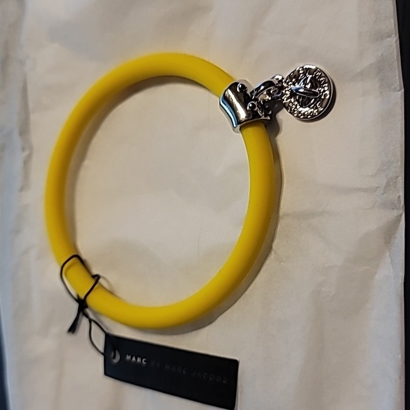 Marc Jacobs Jewelry - Marc Jacobs Silicone Bracelet